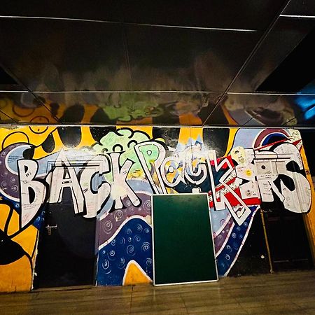 Isabella Hostel Шиллонг Экстерьер фото